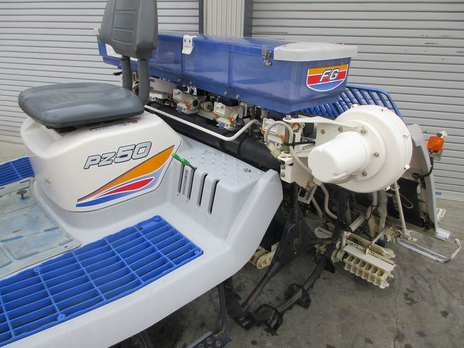 田植機 PZ50 写真６