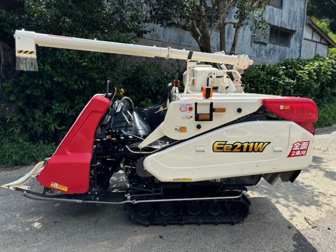 コンバイン Ee211W 写真４