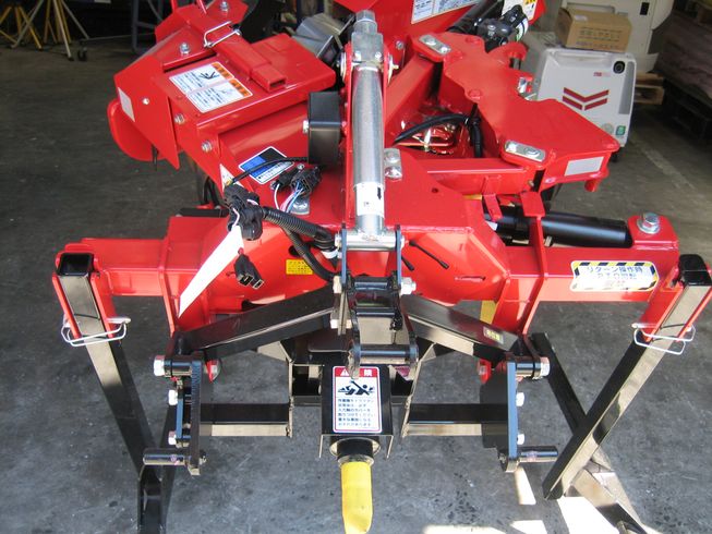 畦塗機 SZR303N-A2 写真２