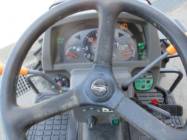 トラクター EG224 J-change 写真５