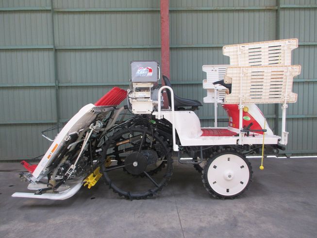 田植機 RJ4 写真３