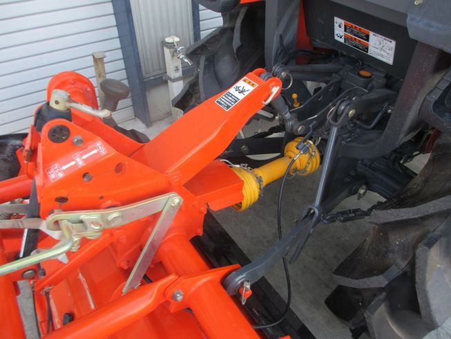 トラクター KB205 写真９