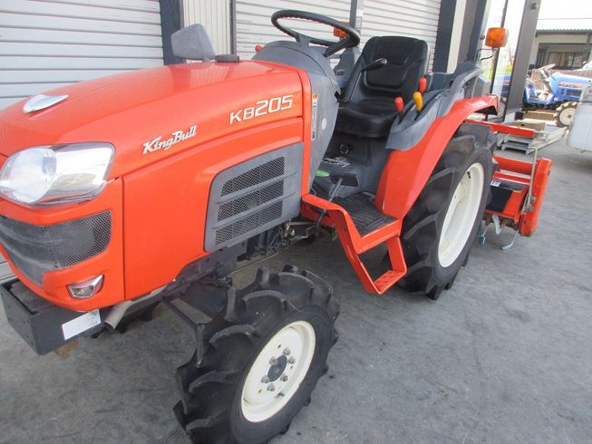 トラクター KB205 写真５