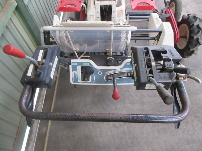 野菜移植機 ACP-1 写真５