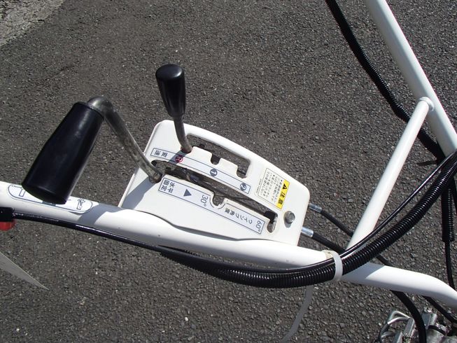 畦草刈機 AZ746F 写真８