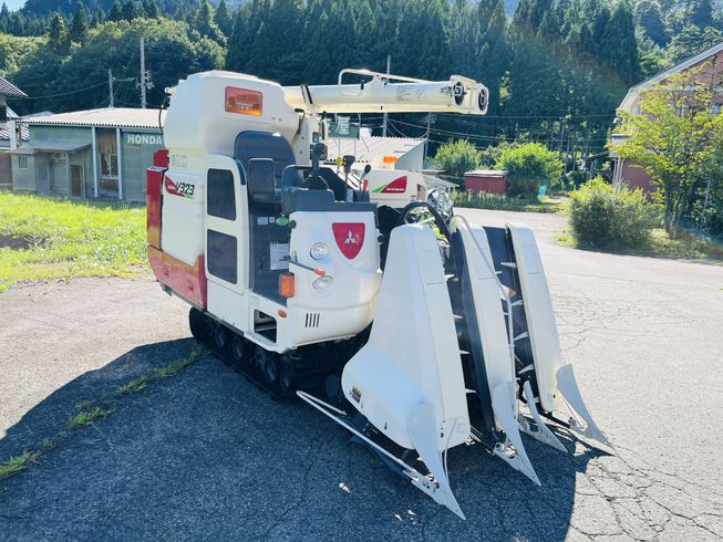 コンバイン V323G 写真２