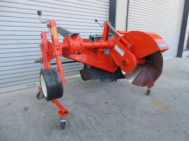 畦塗機 ARK750N 写真３