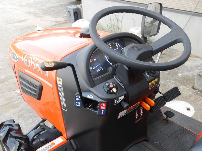 トラクター B17X SPECIAL 写真５