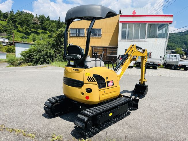 バックホー 017CR 写真３