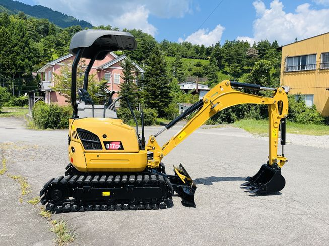 バックホー 017CR 写真５
