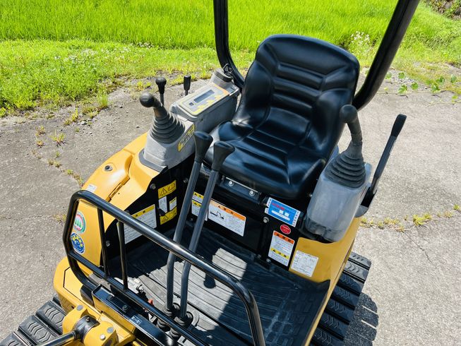 バックホー 017CR 写真７