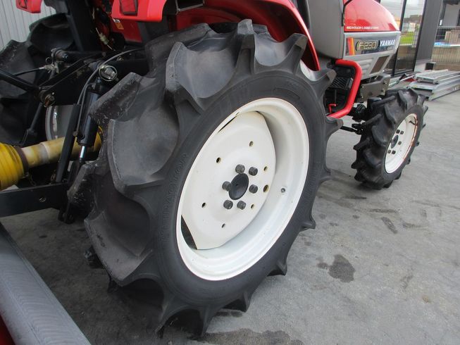 トラクター F230 写真６