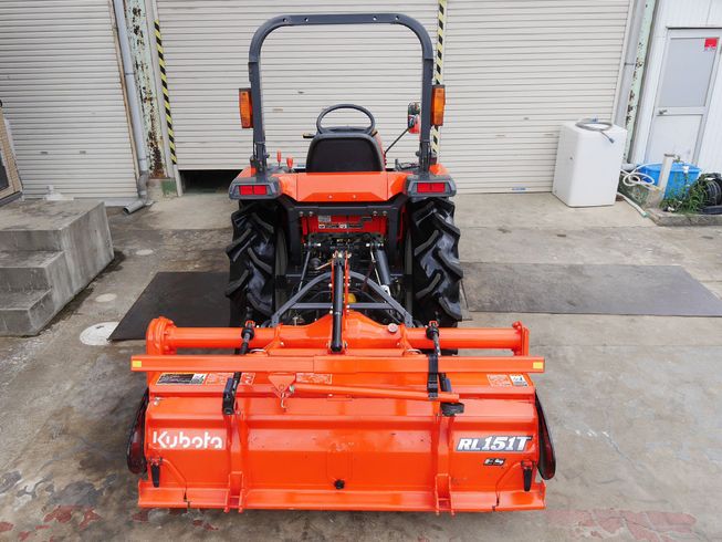 トラクター T240D 写真４