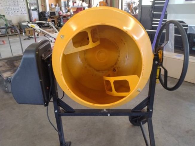 コンクリートミキサー HCM450 写真６