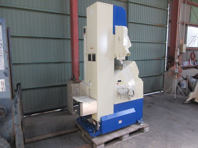 色彩選別機 FGS-3000 写真６