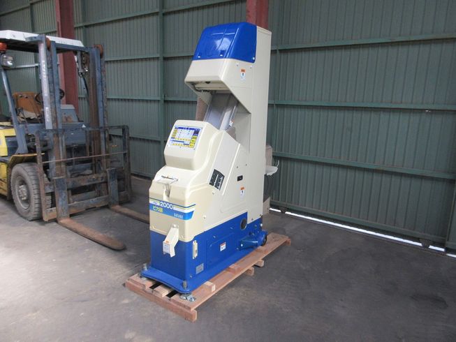 色彩選別機 FGS-2000 写真２