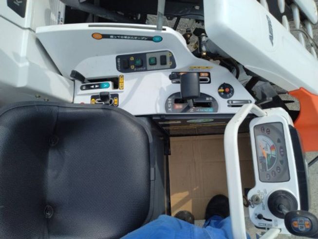 コンバイン AR216-GLW 写真５