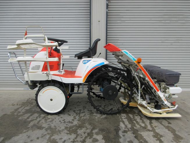 田植機 SPJ40A-SDRYF 写真４