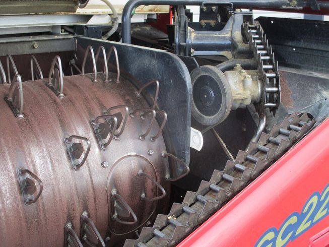 コンバイン GC222 写真８