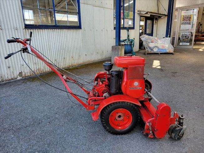 草刈機 LM80TA 写真４