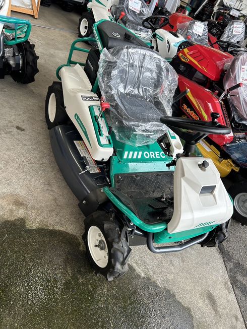 草刈機 RM831GX/B 写真２