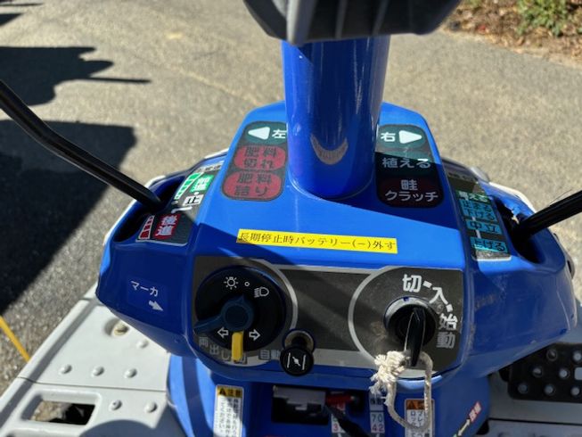 田植機 PQZ4-DUL 写真12