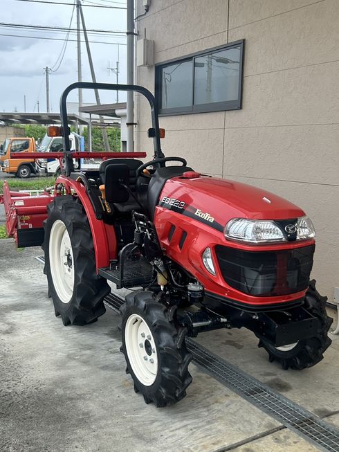 トラクター EG223 写真２