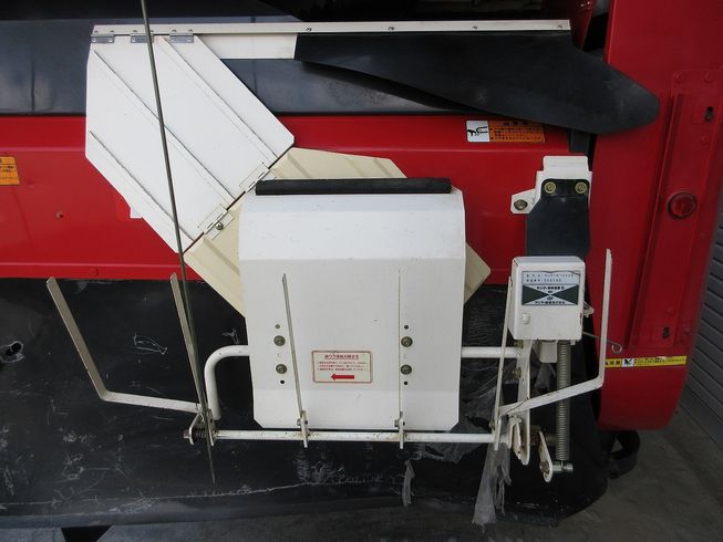 コンバイン AJ323 写真８