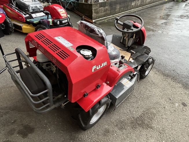 草刈機 MF1018X 写真４