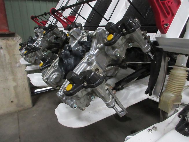 田植機 YR4J 写真12