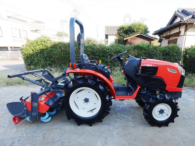 トラクター NB21 スペシャル 写真２