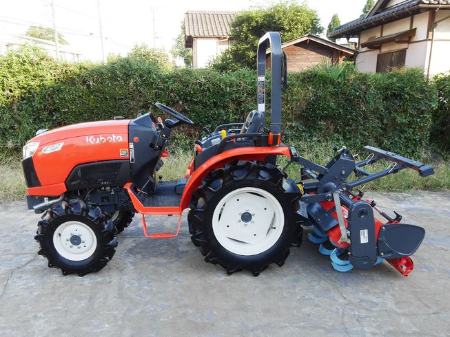 トラクター NB21 スペシャル 写真３