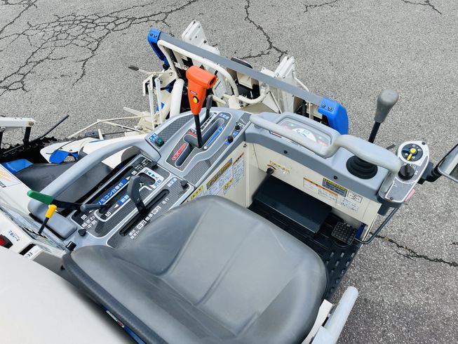 コンバイン HFC330G-ZKHWC 写真９