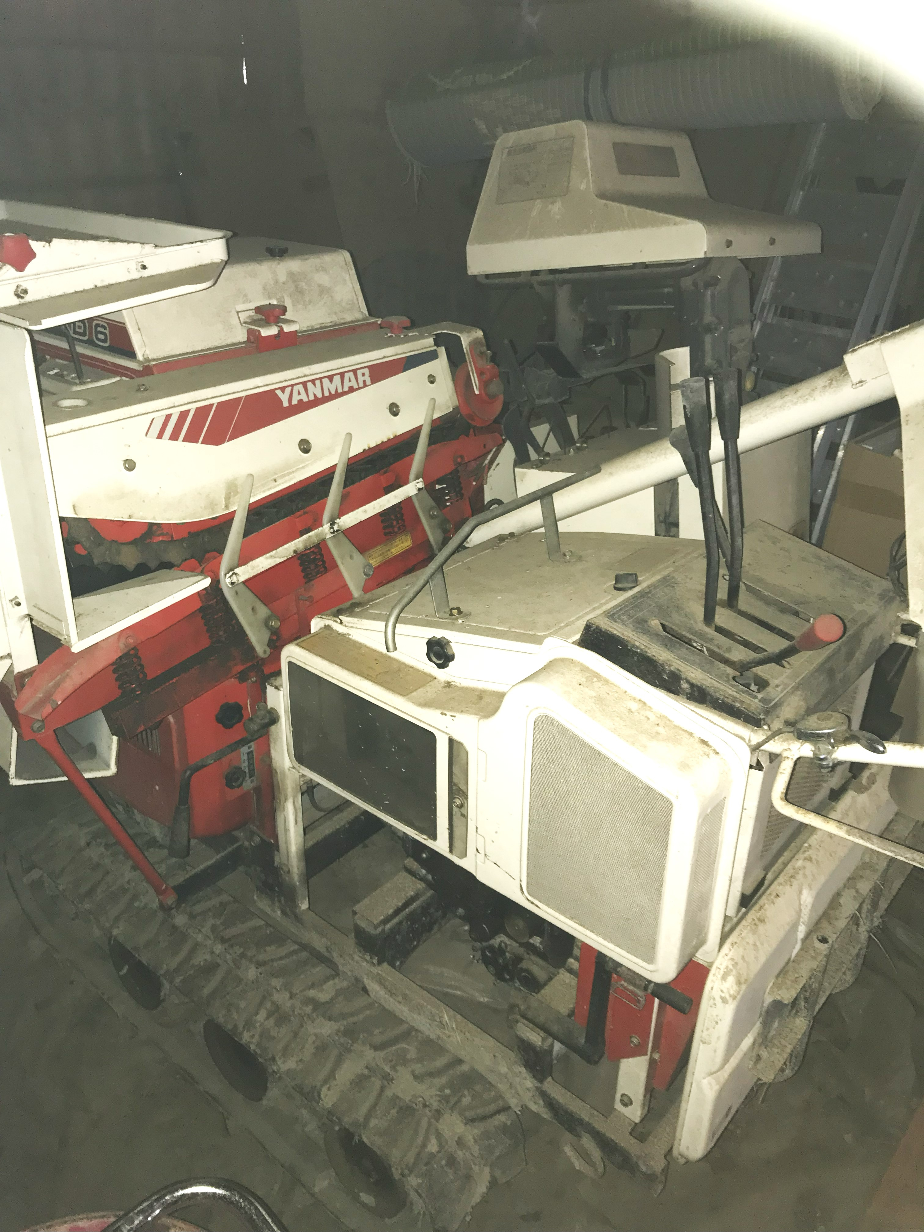 ヤンマー ハーベスター 写真