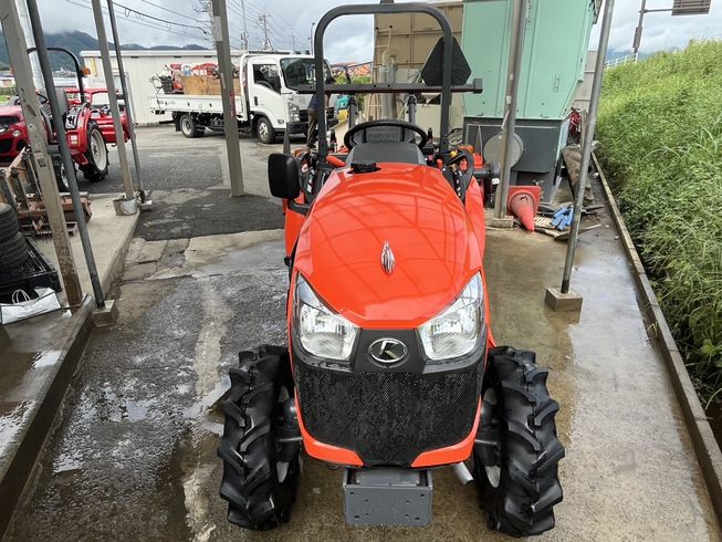 トラクター NB19MA 写真２