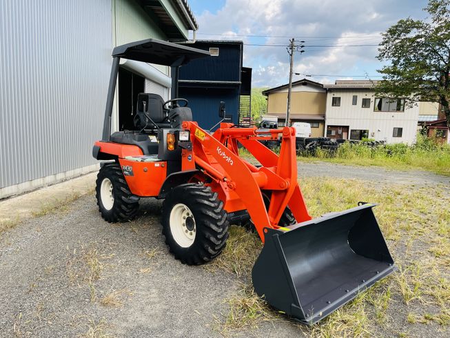 タイヤショベル R430 写真２