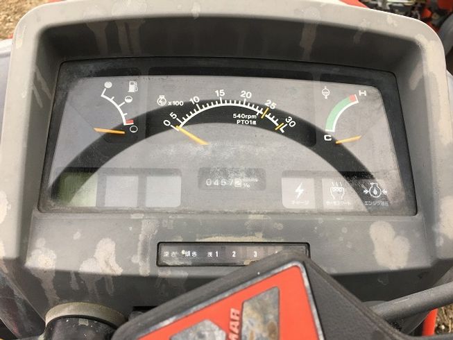 トラクター F-180　新品ハンマーナイフモアMK135付 写真６