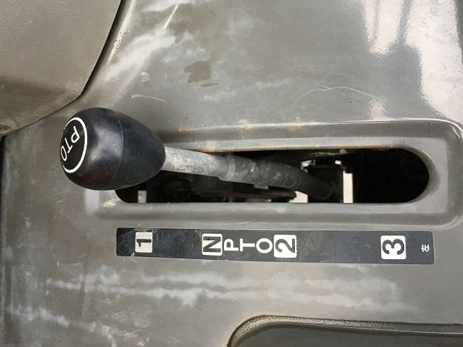 トラクター F-180　新品ハンマーナイフモアMK135付 写真12