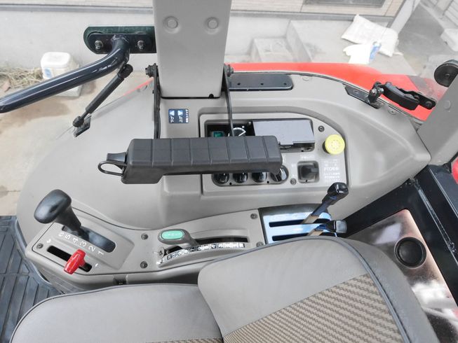 トラクター 三菱MT551【ヤンマーAF655】 写真７