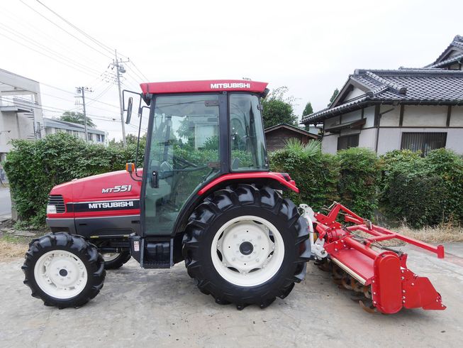 トラクター 三菱MT551【ヤンマーAF655】 写真３
