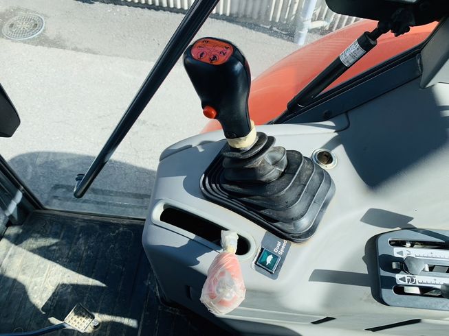 トラクター M108W 写真３