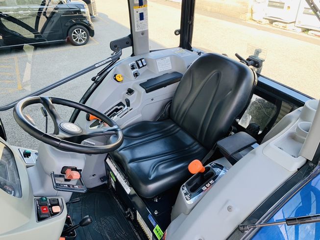 トラクター NTA503FF 写真４