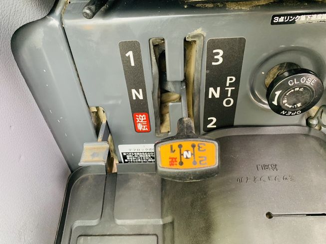 トラクター FT30 写真４