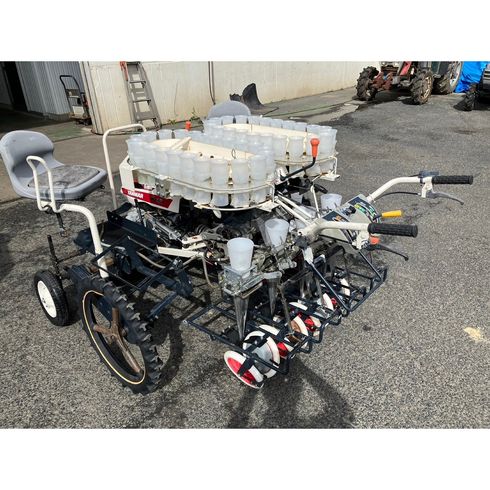 野菜移植機 PH4R,T 写真４