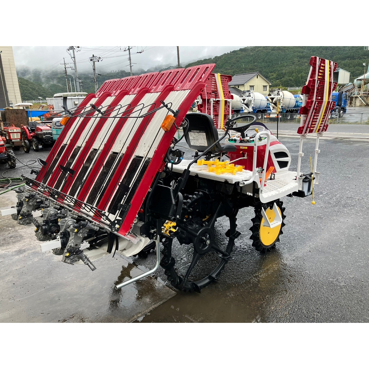 田植機 YR5DA 写真３