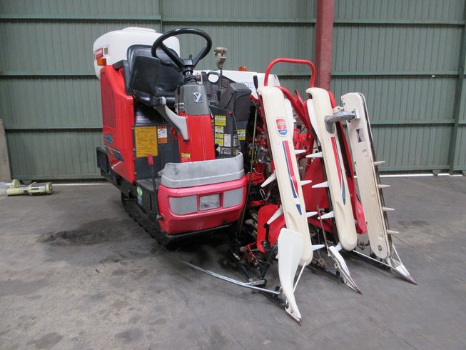 コンバイン GC215 写真５