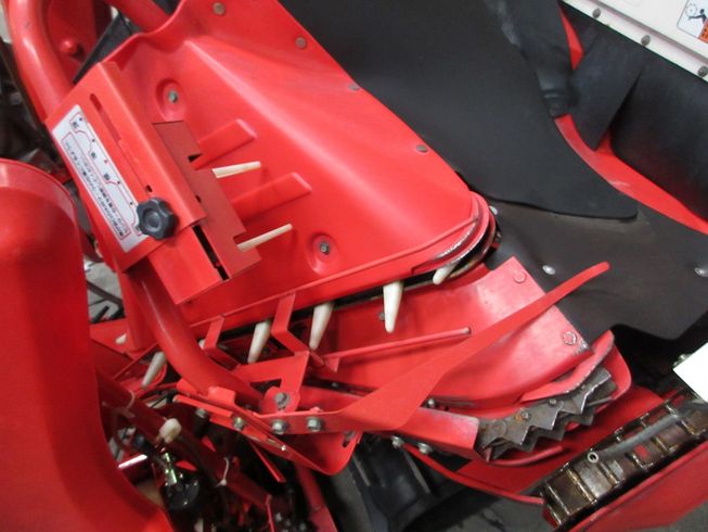 コンバイン GC215 写真８