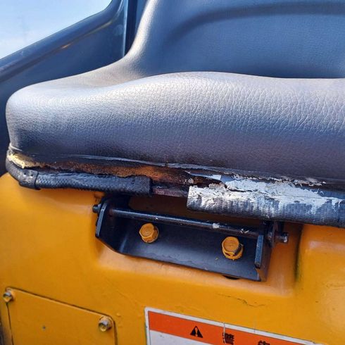 バックホー RX141 写真７