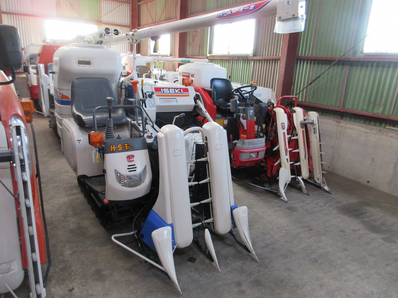 コンバイン HVB211G-EZKHWC 写真４