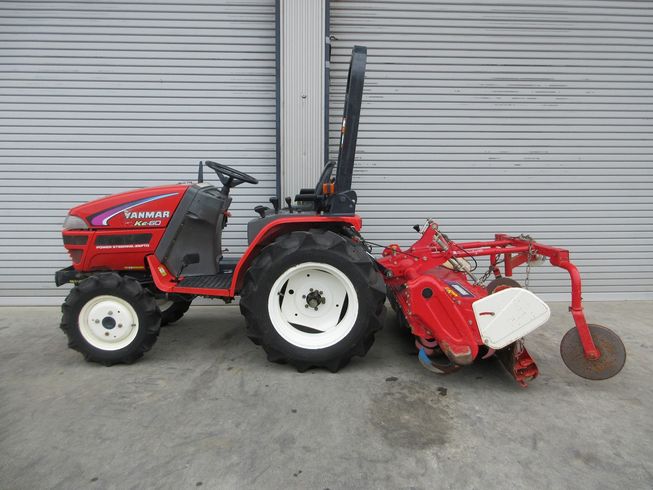 トラクター Ke-60 写真２